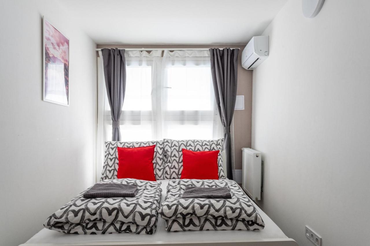 Rakoczi 4 Bedroom Centre Apartment Budapest Eksteriør bilde